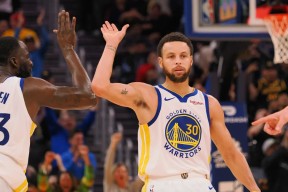 九游体育官网包含集结日NBA季后赛传出新动向，金州勇士强势反弹，管理层表态——态度坚定，球探报告显示潜力的词条